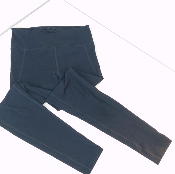 Girlfriend Collective Black High-Rise Leggings, L - Picture 7 of 8